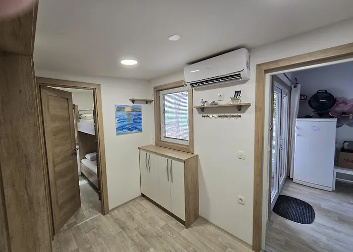 Mobile House - Lux Mobil * Pirovac